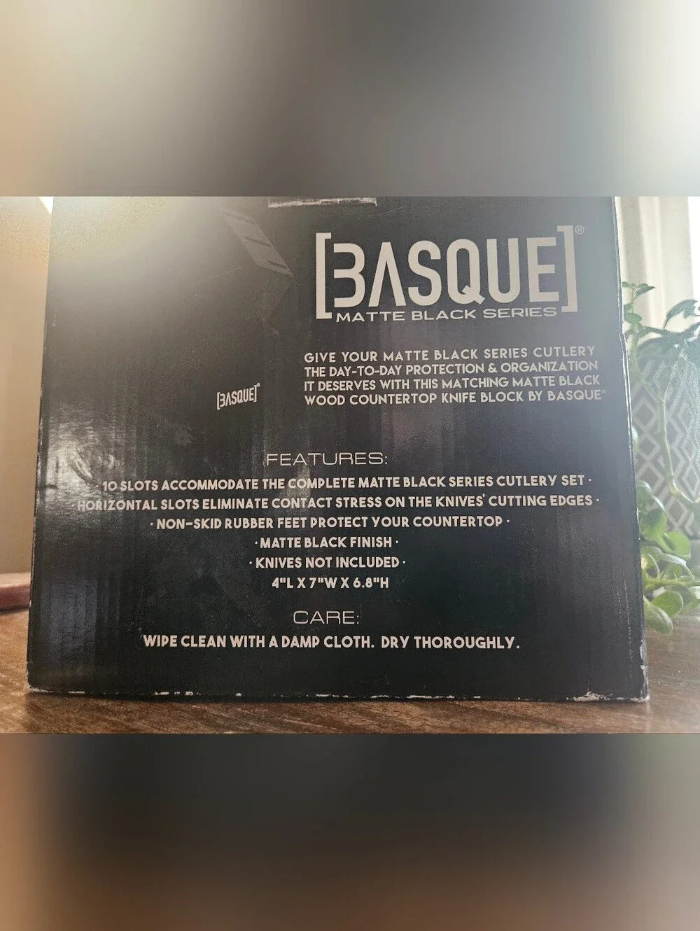 BASQUE MATTE BLACK SERIES •10 SLOT KNIFE BLOCK•